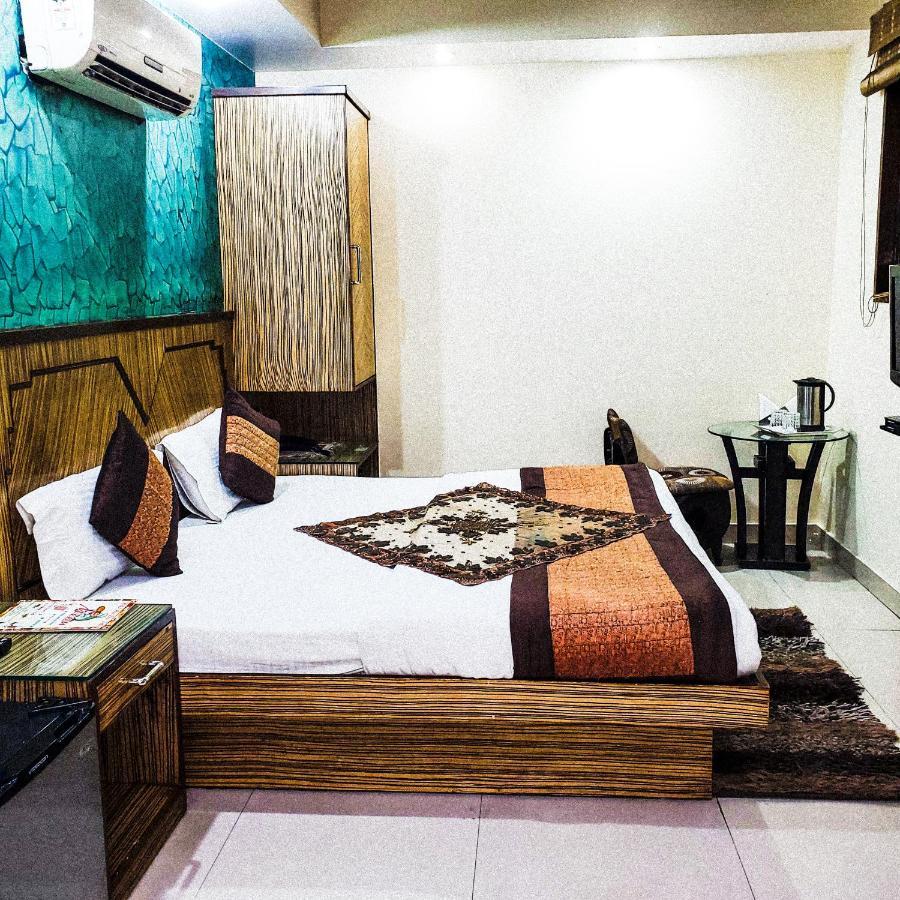 Hotel Shivdev International, Near New Delhi Railway Station Extérieur photo